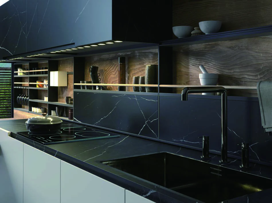 Nero Marquina 12T porcelain tile installation example