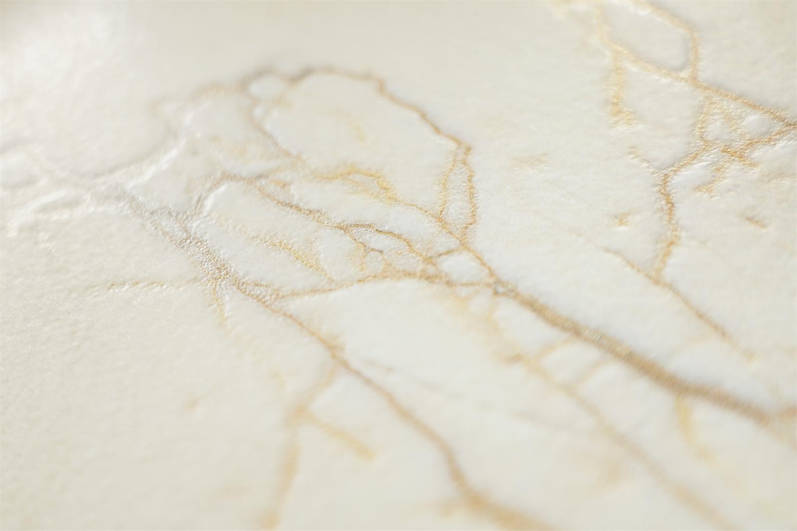 베이지 세게스타 (Beige Segesta)